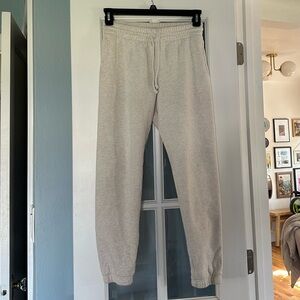 Aritzia TNA Sweatpants